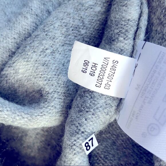 Banana Republic Split Cowl Neck Grey Sweater Size Medium - Picture 12 of 12